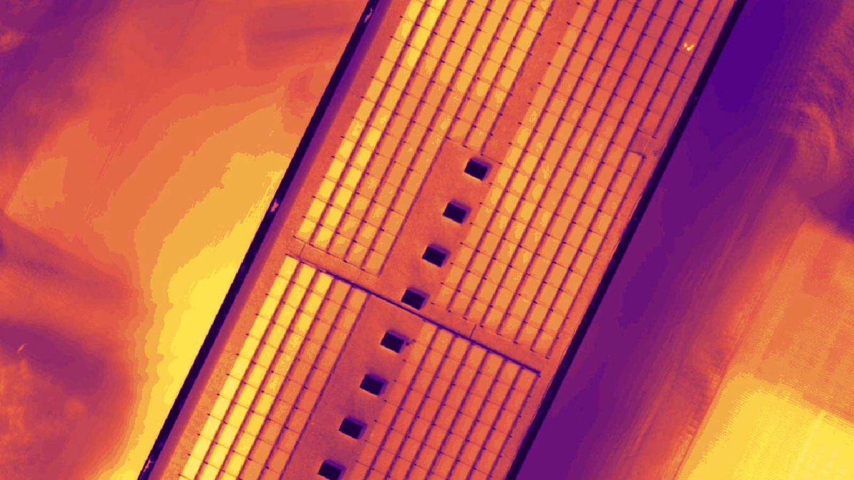 Solar photovoltaic fault diagnosis with thermal mapping Pix4D Solar photovoltaic fault diagnosis with thermal mapping Pix4D