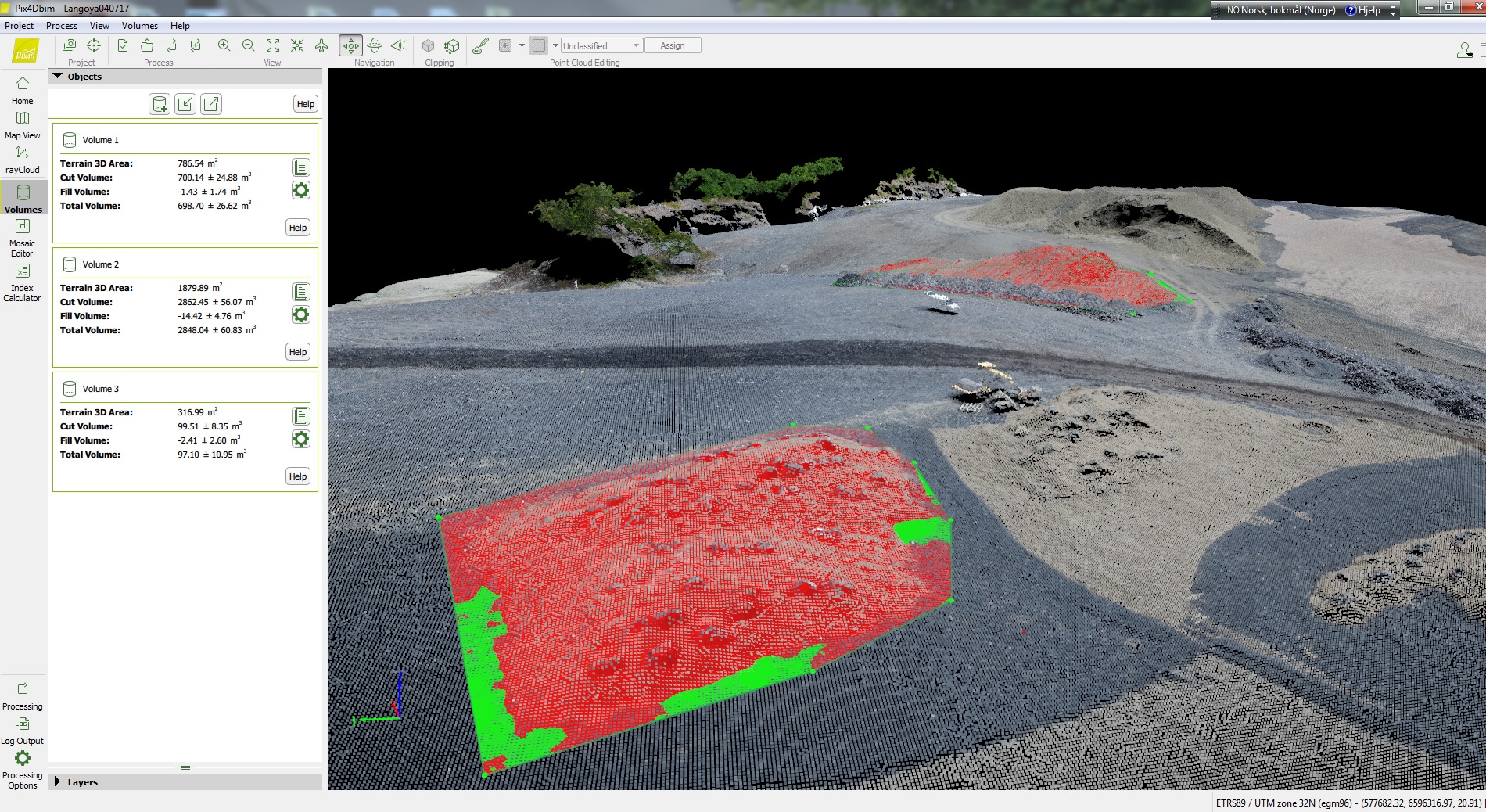 A screenshot of Pix4Dbim desktop showing volume calculations.