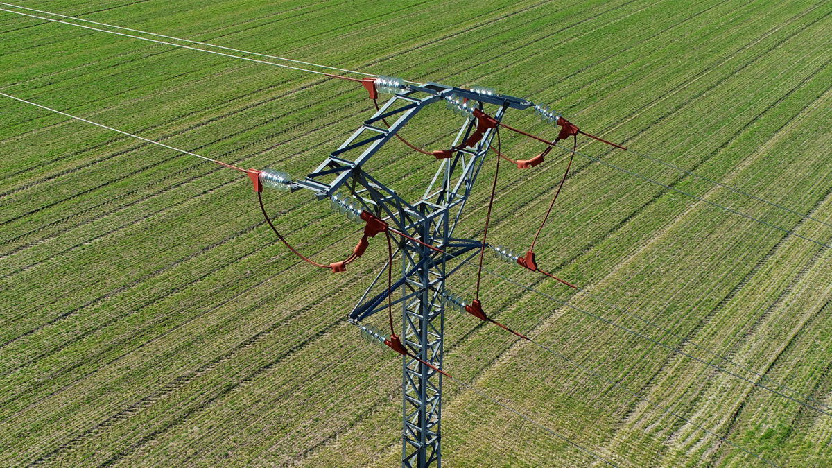 Inspecting transmission towers in PIX4Dinspect - Cegadrone - Hero