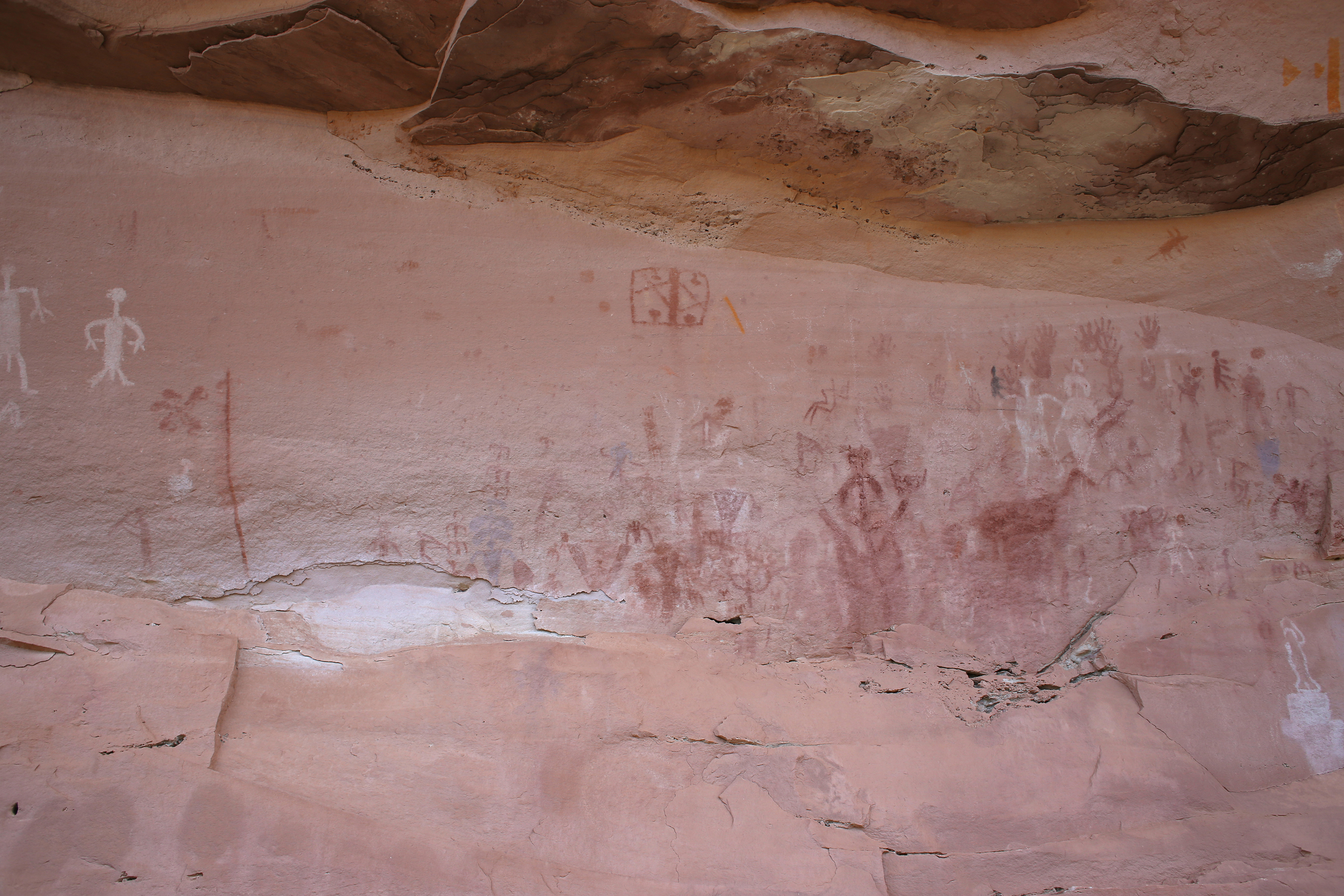 Safeguarding prehistoric rock art through modeling | Pix4D