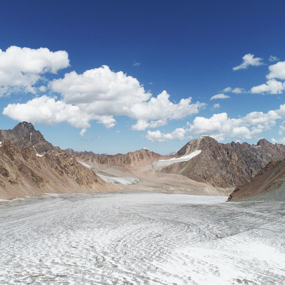 Drone mapping a glacier with Pix4Dmapper