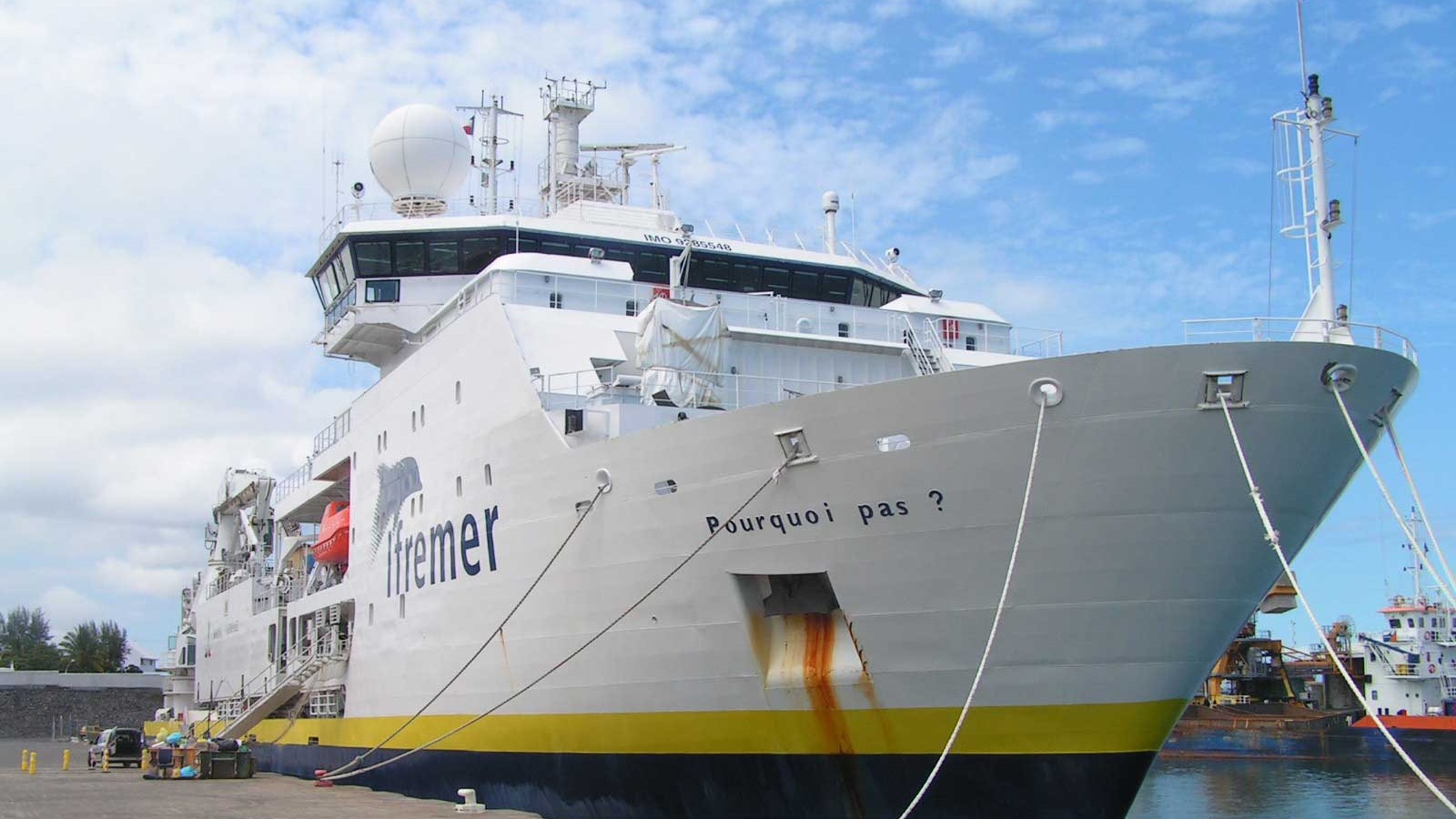 French-research-vessel-Pourquoi-Pas