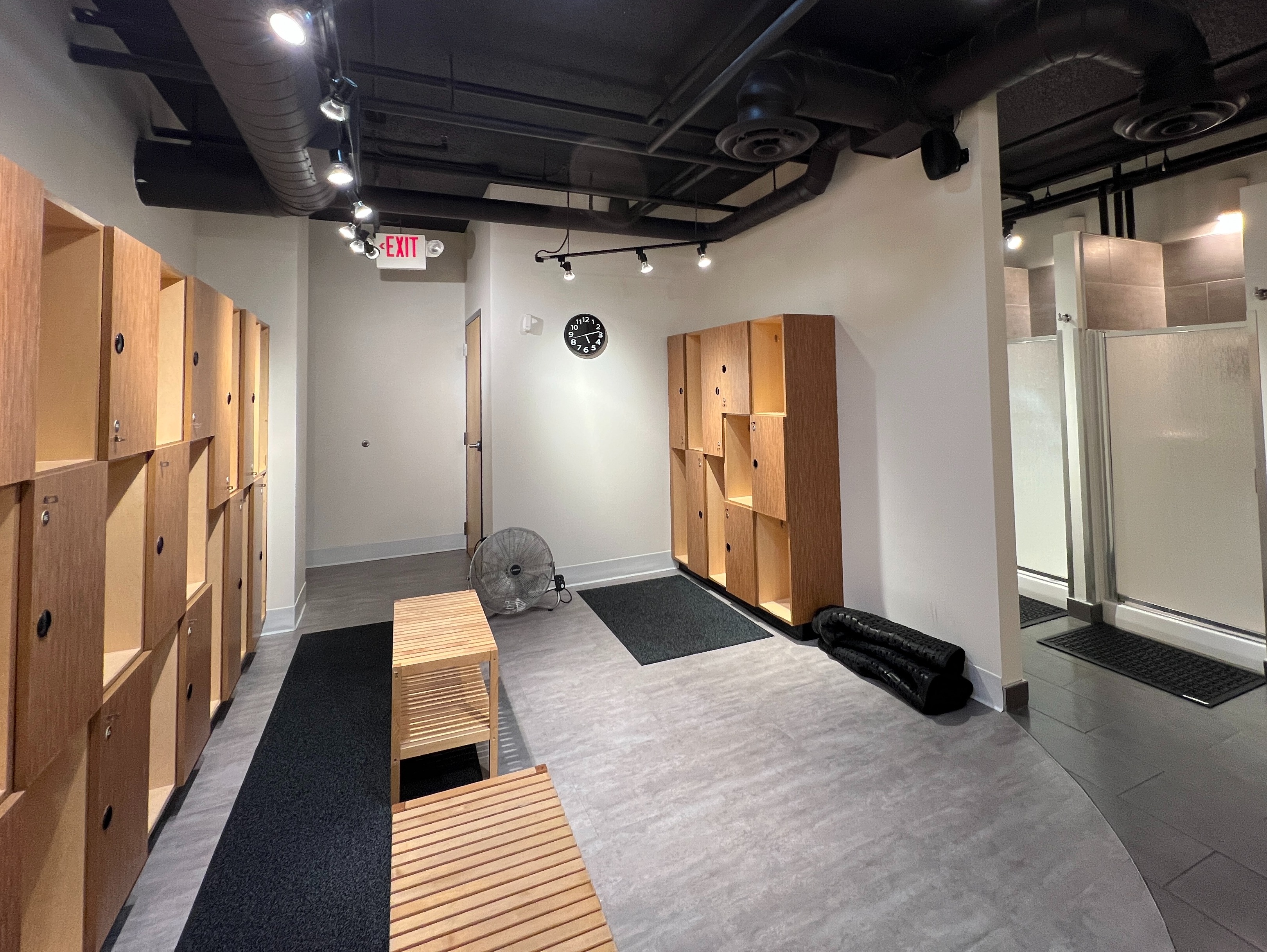Grand Avenue/St Paul