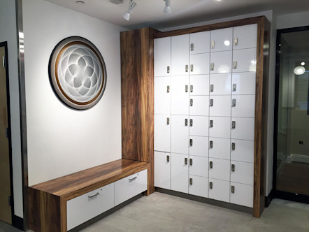 UWS 70 Lockers