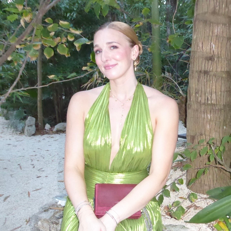 Hannah E | New York City Yoga Teacher | CorePower Yoga