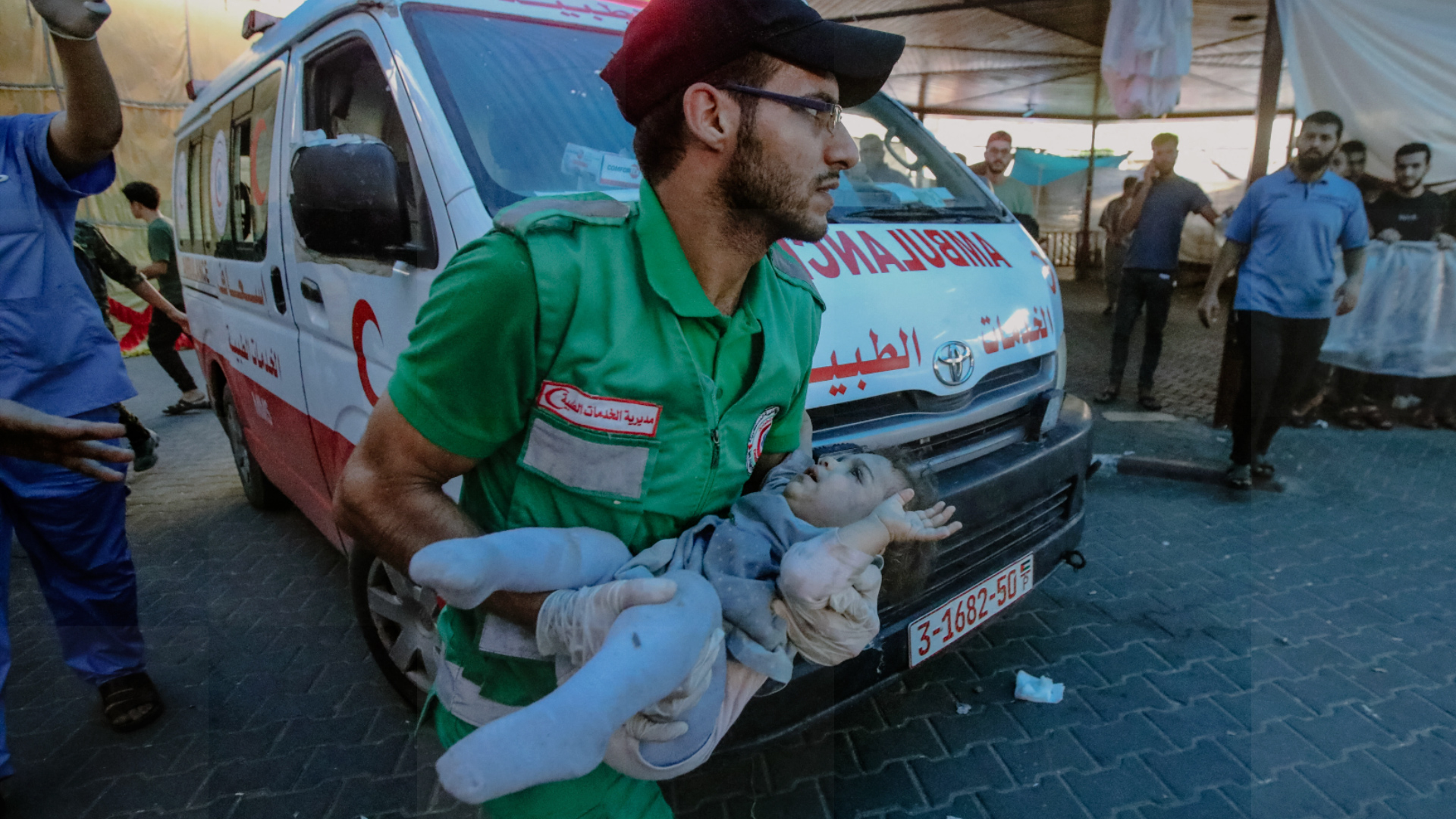 Second Major Hospital In Gaza 'runs Out Of Fuel' As Fighting ...