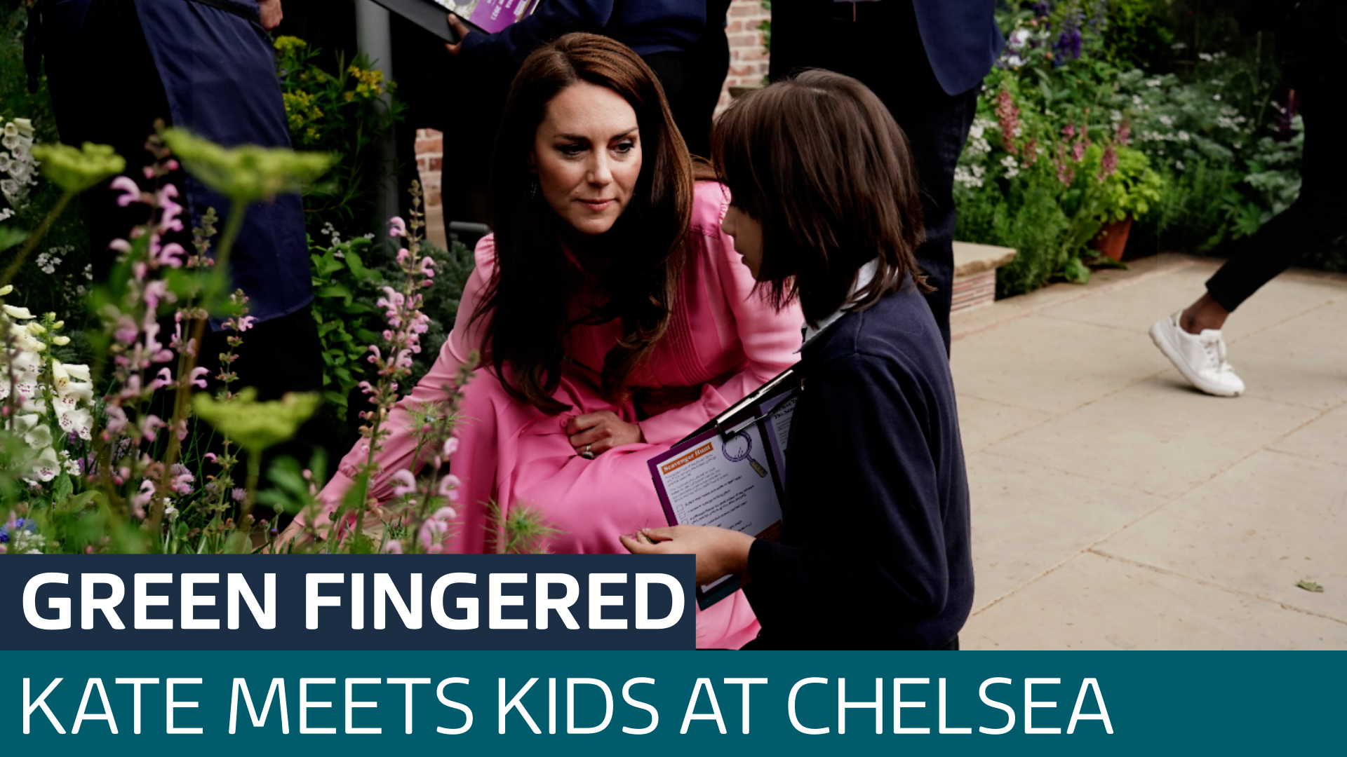 princess-of-wales-joins-children-for-picnic-at-chelsea-flower-show
