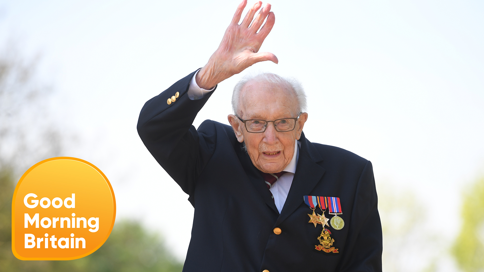 Good Morning Britain Tomorrow Will Be A Good Day Piers Susanna Pay Tribute To Captain Sir Tom Moore Itv Hub