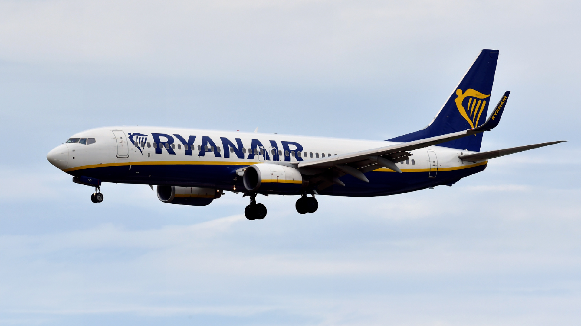 Ryanair Warns Of Soaring Air Fares Ahead Of Christmas Despite Huge ...