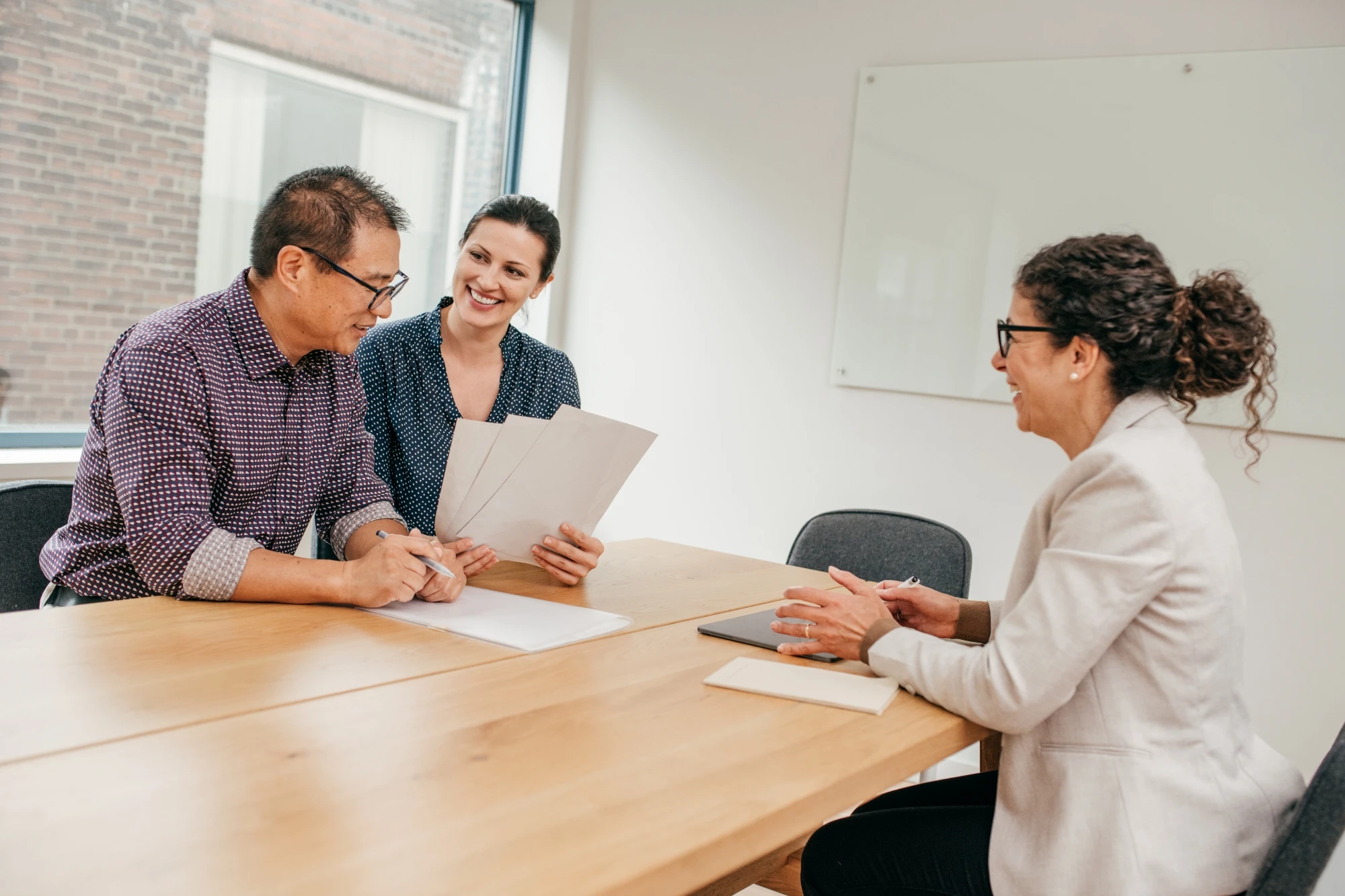 41335 KFE - BRD - Web Migration - Image Library - Business Professional - 4