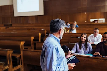 beyond-automation-how-ai-elevates-the-art-of-teaching