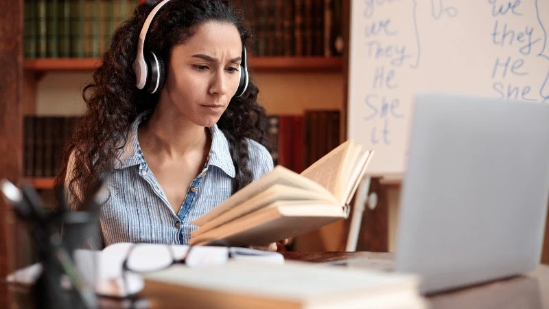 The Human Factor: Cultivating Essential Skills in the Age of AI