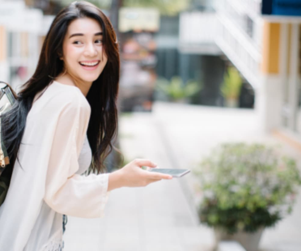 ภาพลักษณ์แบรนด์แอมบาสเดอร์ - ชื่นชมยินดีประเทศไทย