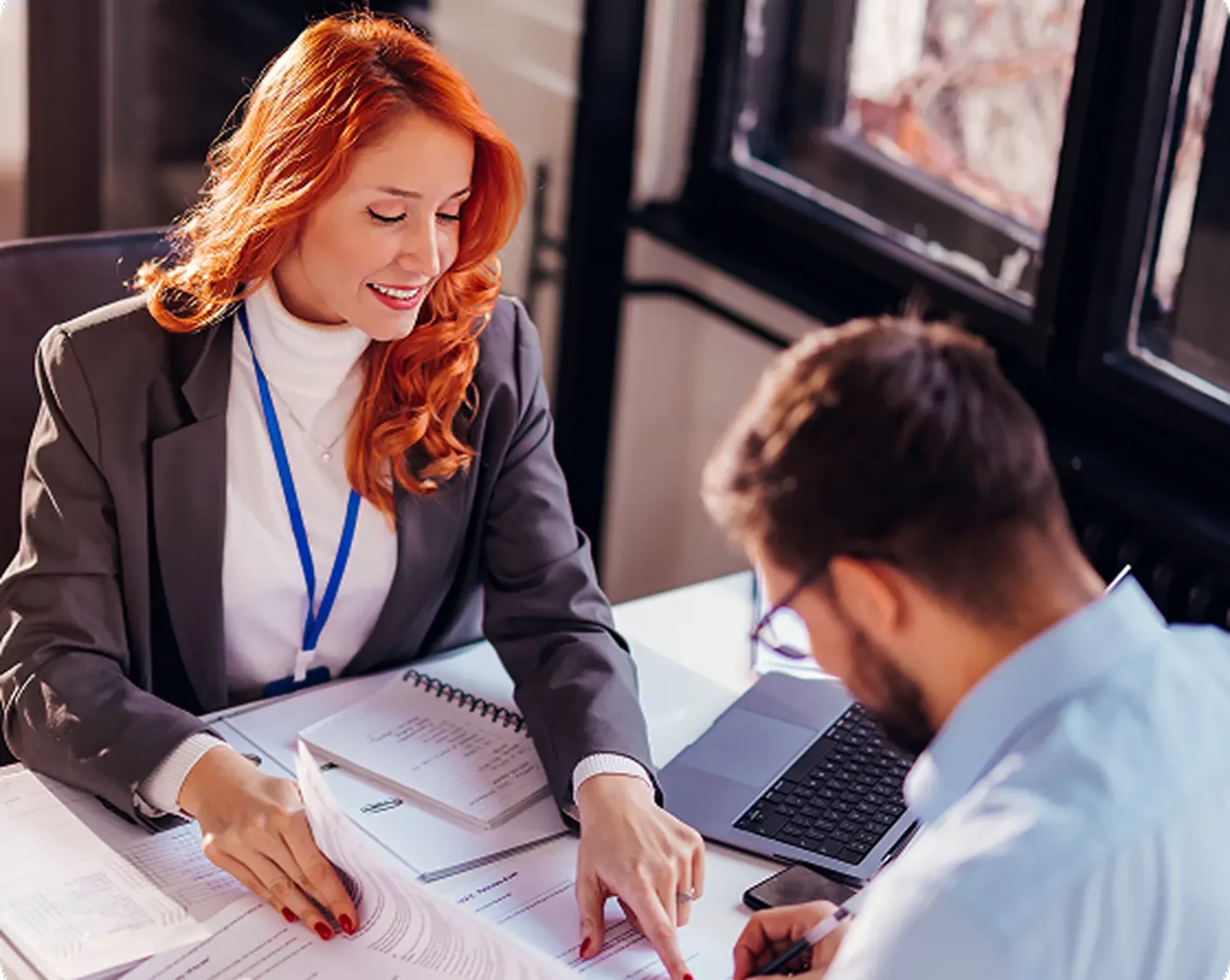 broker meeting with client