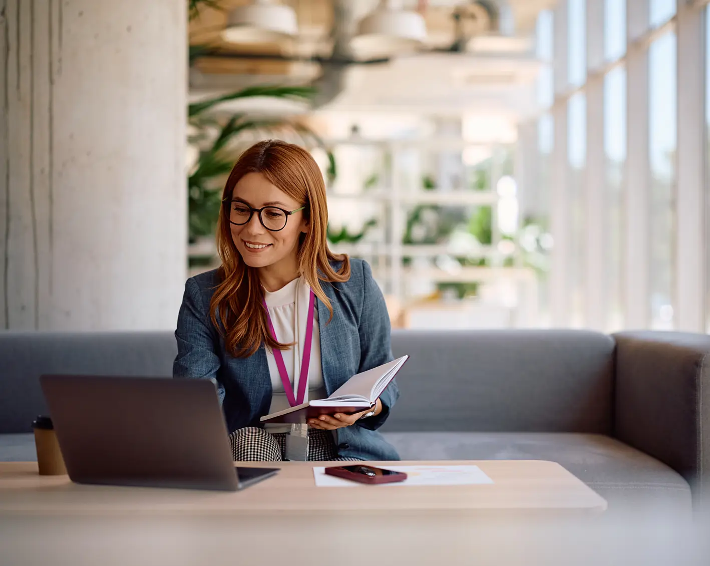 hr making health reimbursement arranges on computer