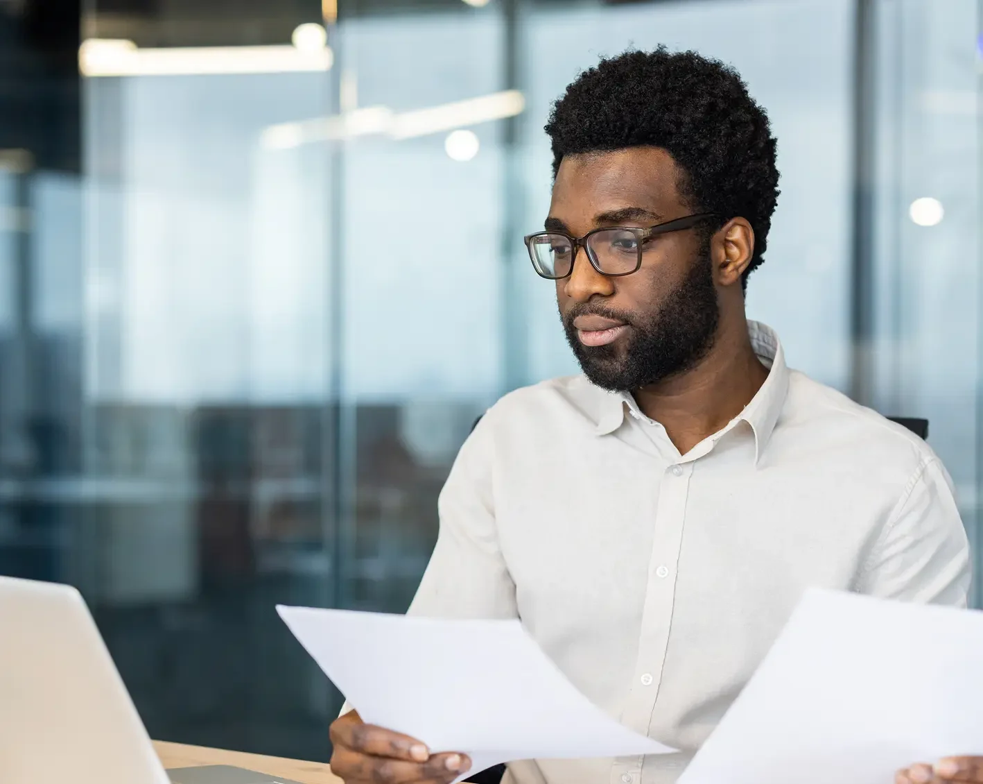 hr looking over papers to avoid penalties with non discrimination testing