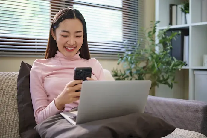 Image with a video play icon