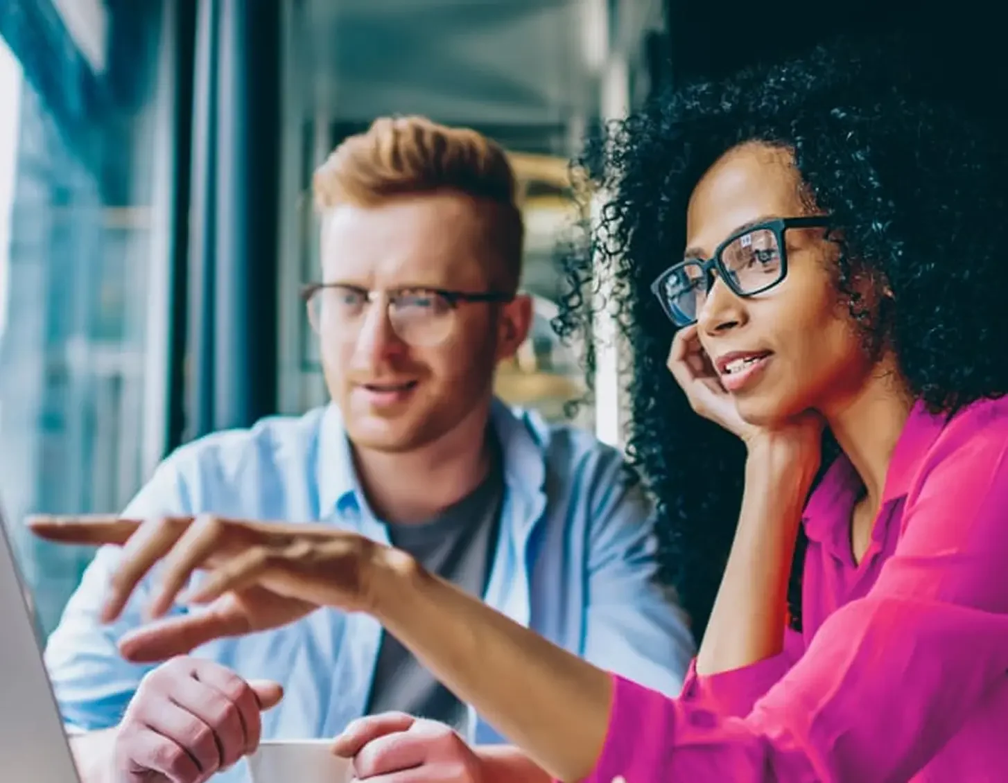 hr woman explaining business support to employee