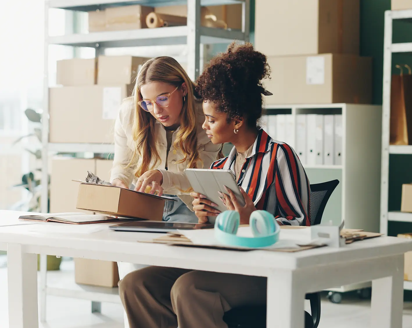 employees fulfilling orders from list