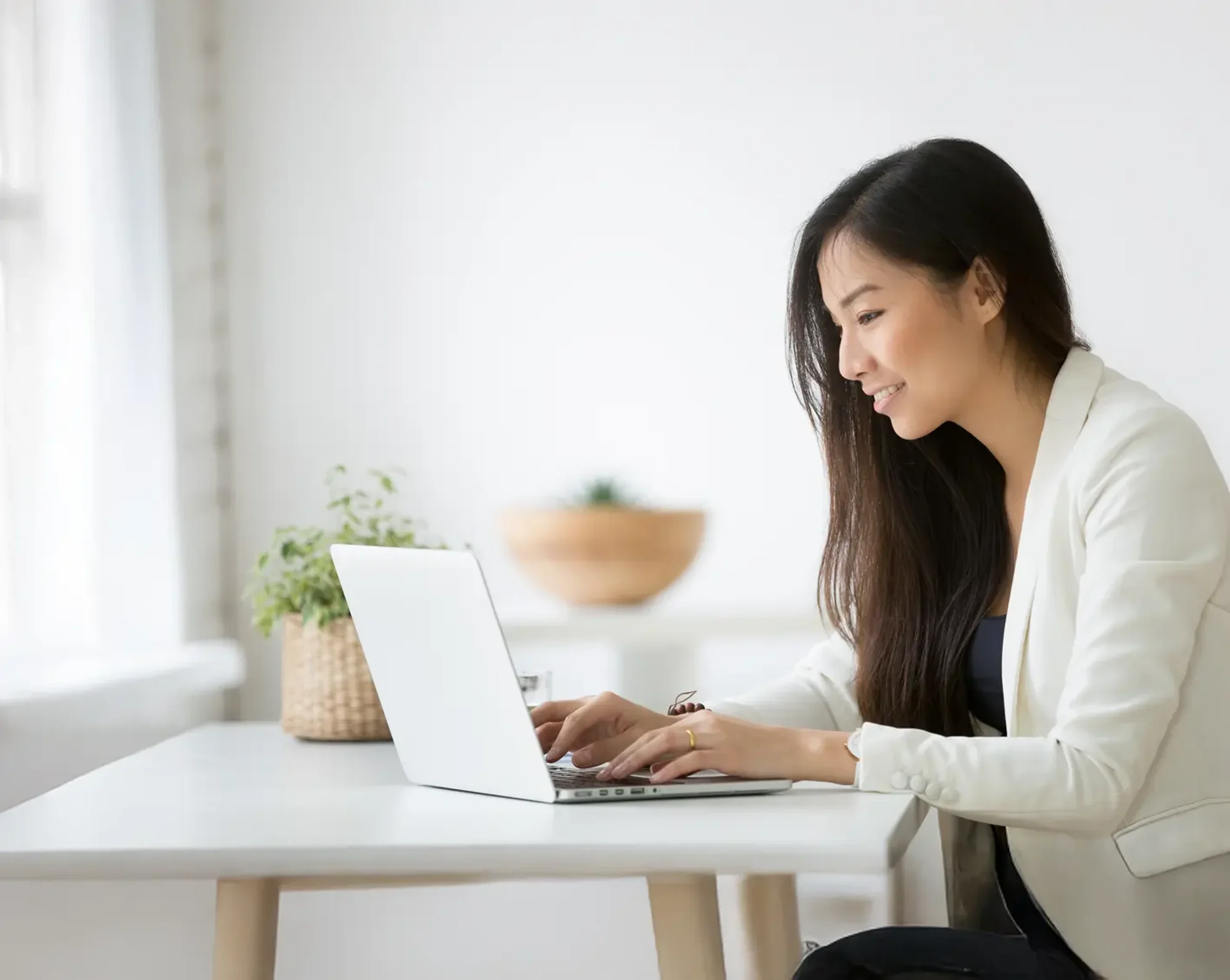 new employee happily filling out onboarding