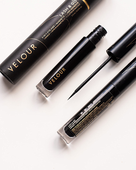 How to Apply Magnetic Lashes in Just 2 Easy Steps!