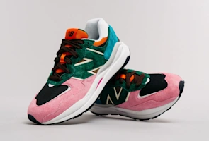 new-balance-5740-pink-kickzcom-1