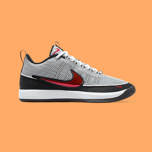 Kickz La Boutique Streetwear et Basket avec sneakers et équipements de basketball