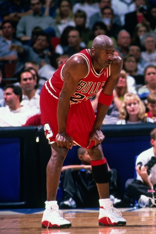 Michael Jordan - In-game - Air Jordan 13 True Red - 2