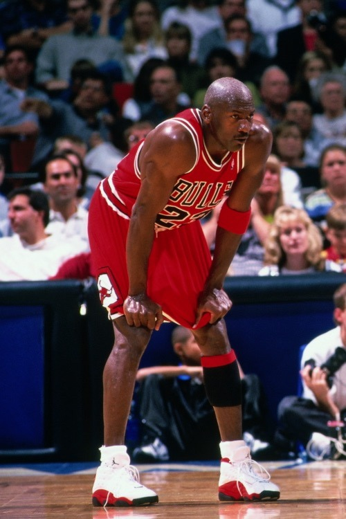 Michael Jordan - In-game - Air Jordan 13 True Red - 2