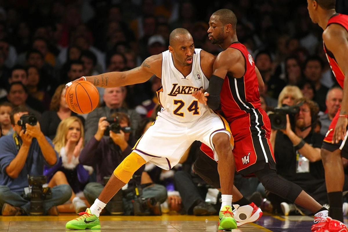 tights-and-sleeves-kobe-wade