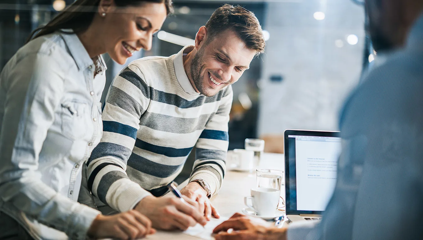 card-manage-changing-customer-complaints-behaviors