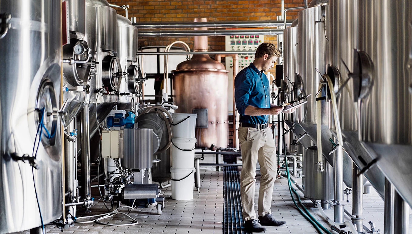 Man working in brewery