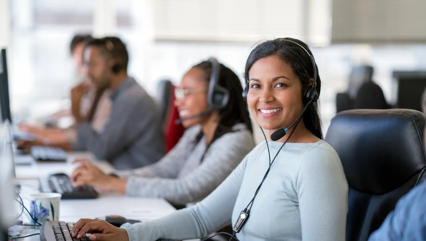 card-creating-world-class-customer-service