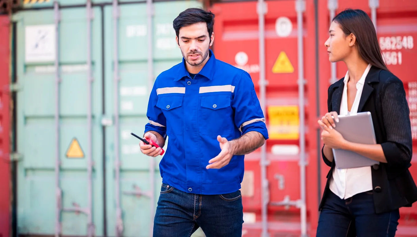Attracting Young Drivers to Trucking: A Guide for Logistics Companies