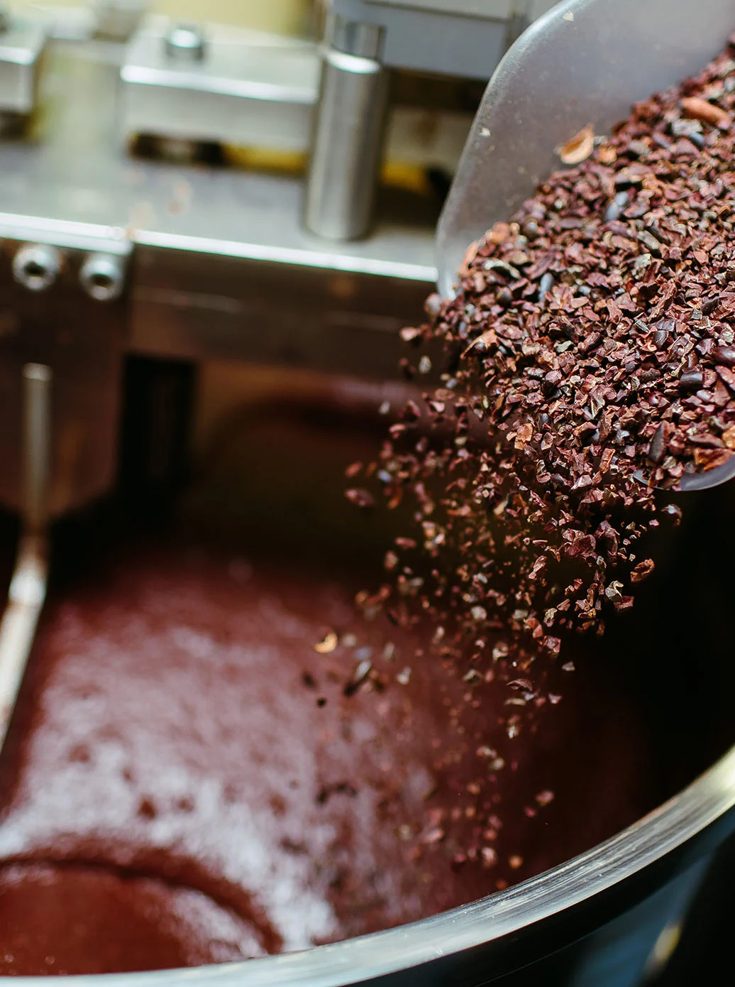 Small pieces of chocolate that are poured into a large saucepan