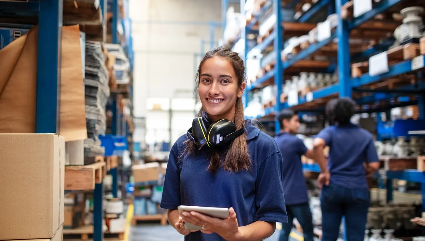Stop Margin Leakage: How Customers of Merlin ERP from Aptean Use Phocas to Protect Profit
