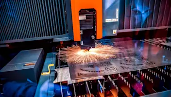 Laser cutting metal