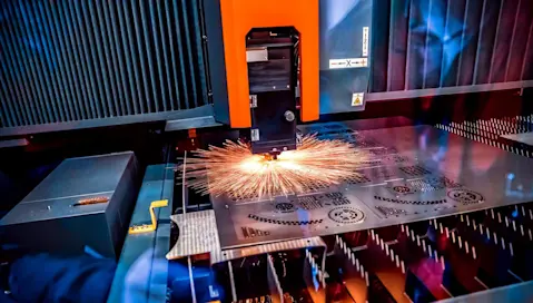 Laser cutting metal