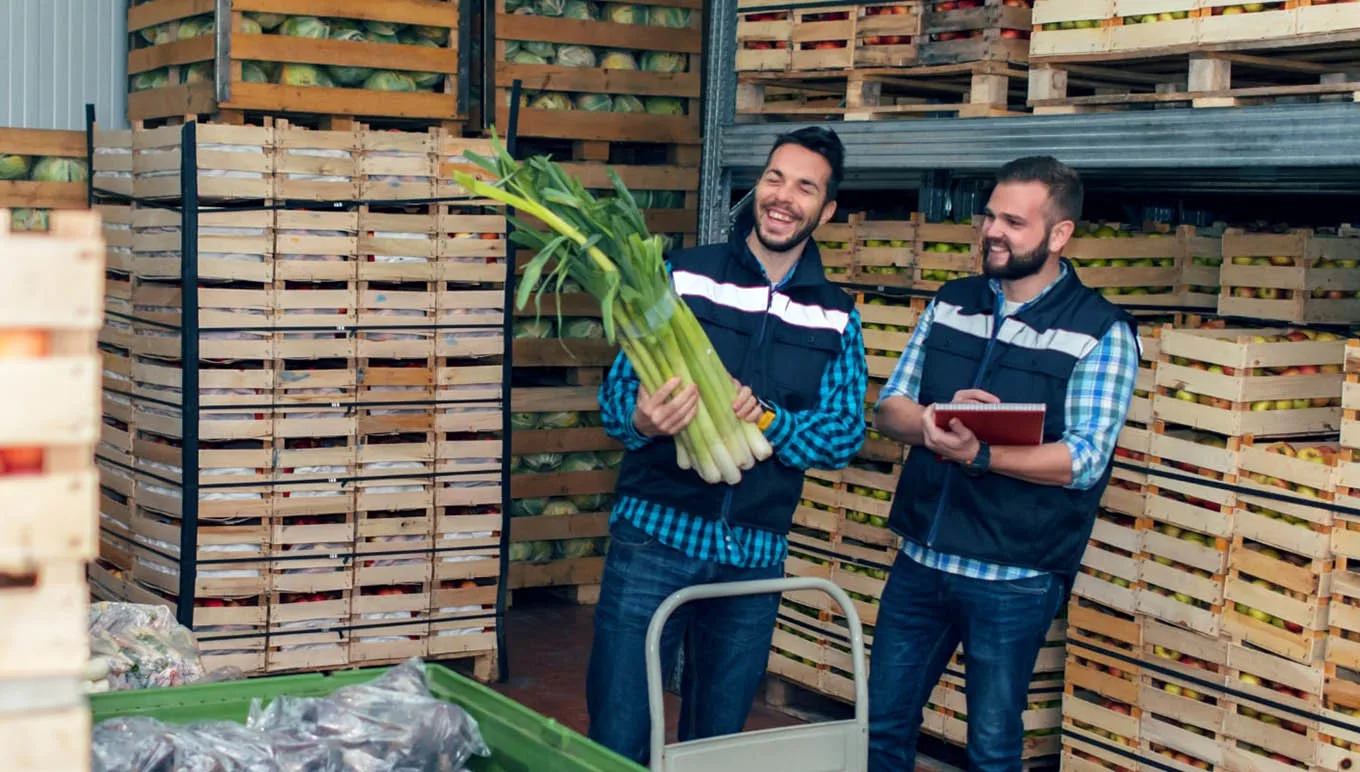 10 Ways to Effectively Track & Control Inventory Across Your Organization