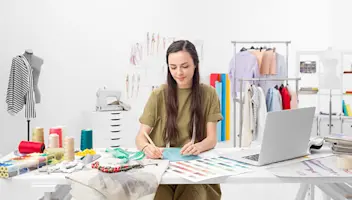 Woman writing on a piece of paper