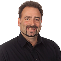 Daniel Erickson headshot image