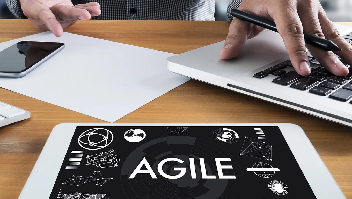 card-finding-the-right-balance-with-agile