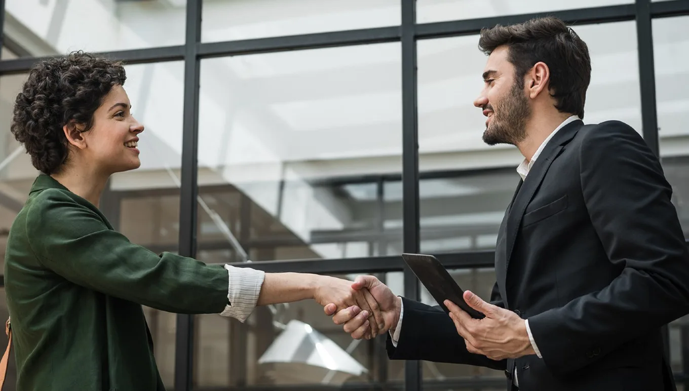 card-leveraging-a-cms-to-elevate-the-customer-experience