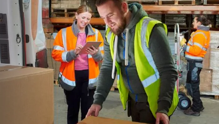card-ig-group-uk-delivering-excellence-through-smart-innovation