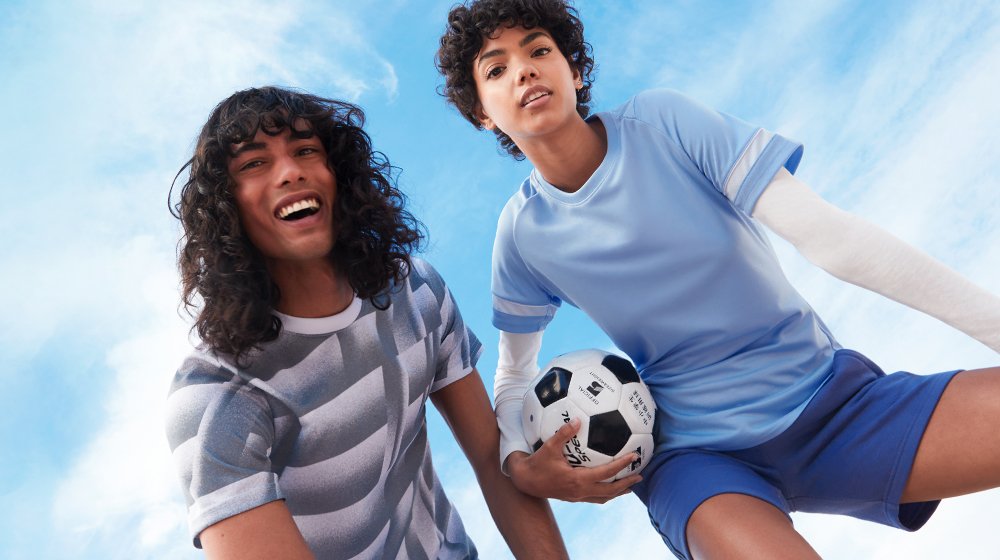 recinto Perforar organizar Fútbol outlet | Descuentos hasta -75%* | Privé by Zalando