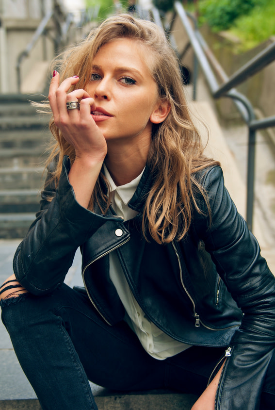 Giubbino Di Pelle Nero Donna Giacca In Pelle Nera Da Donna 2025