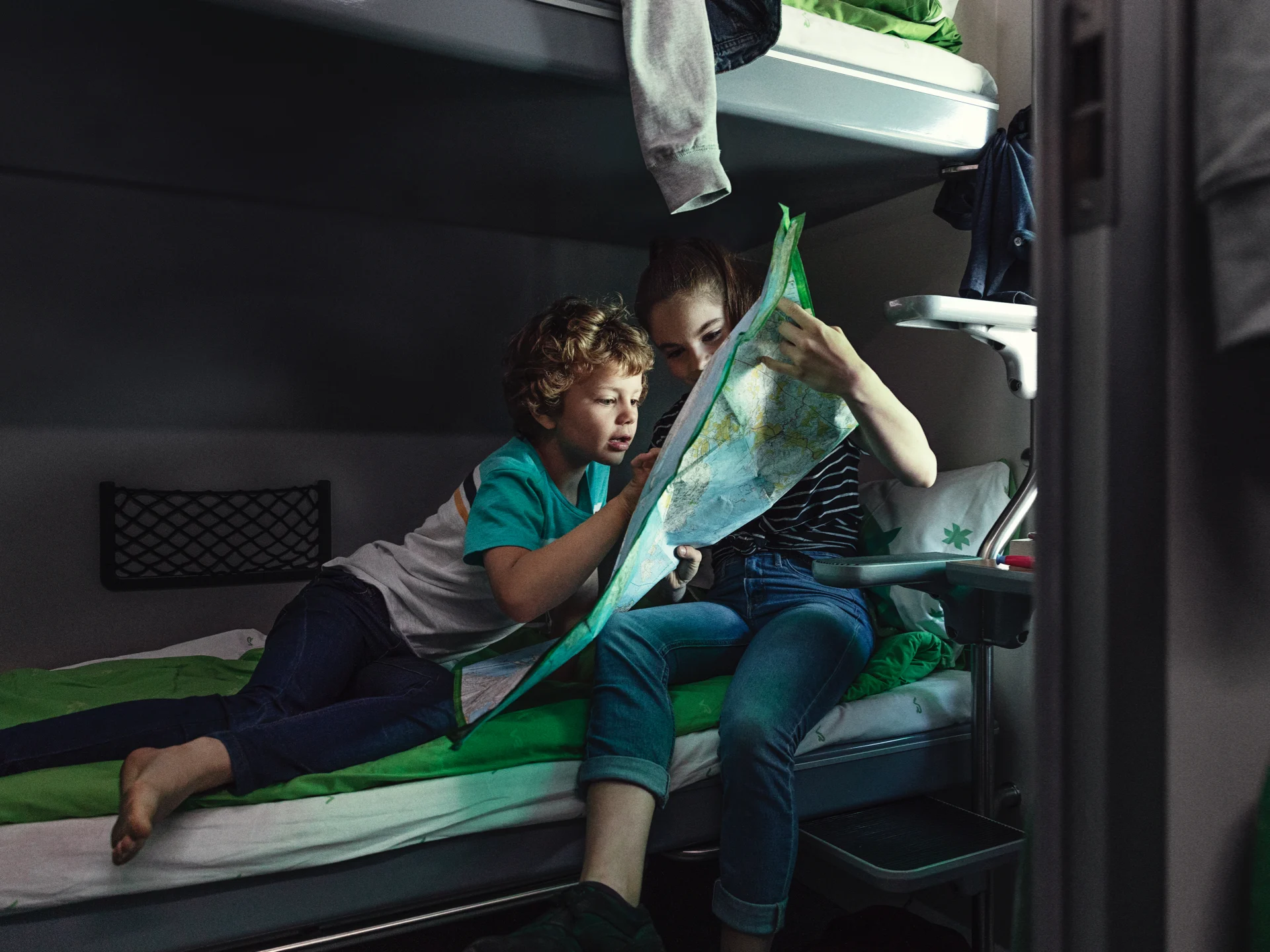 Yöjunat myyntiin 15.10.2020