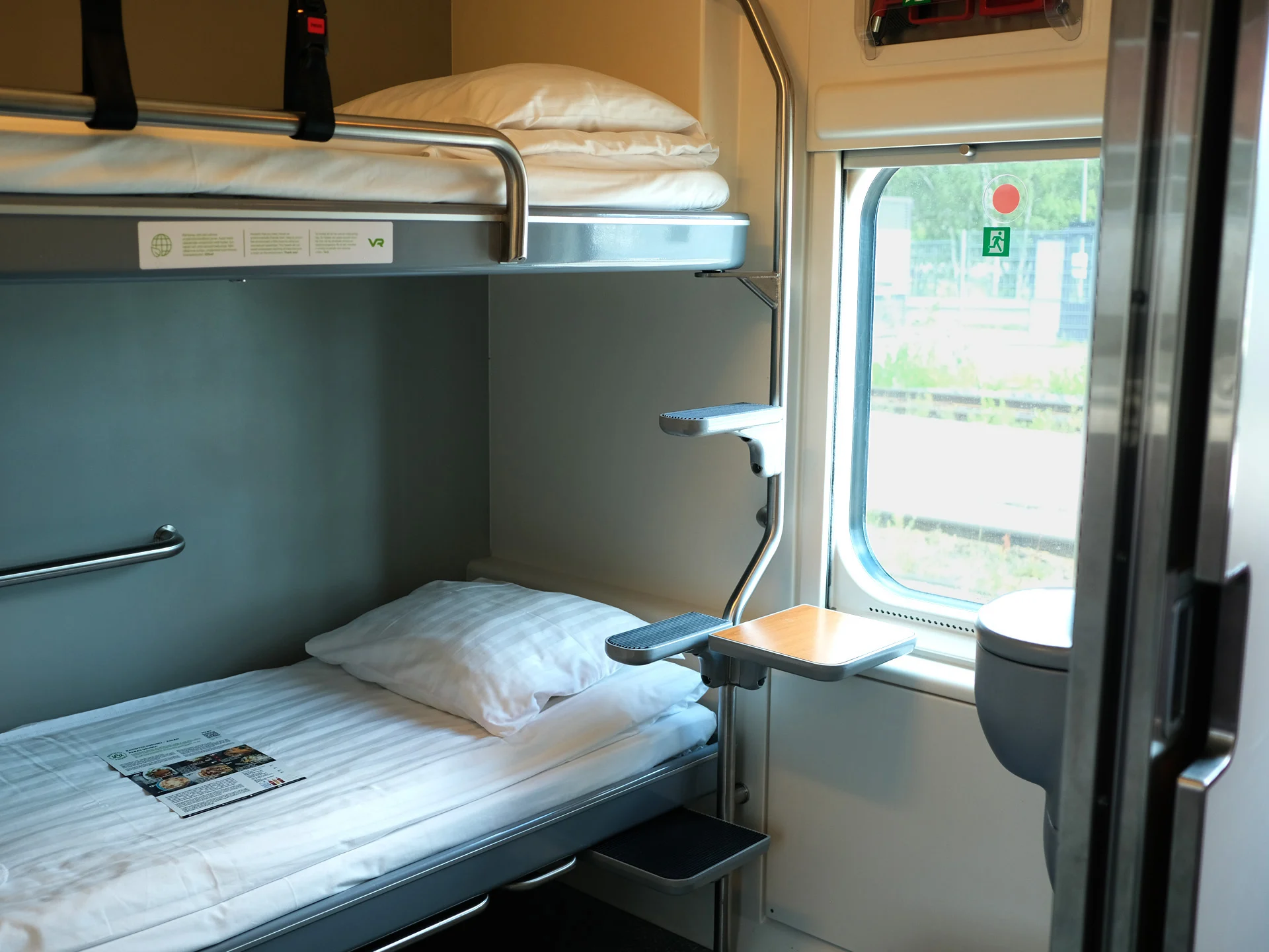 Night trains also have accessible sleeper cabins.