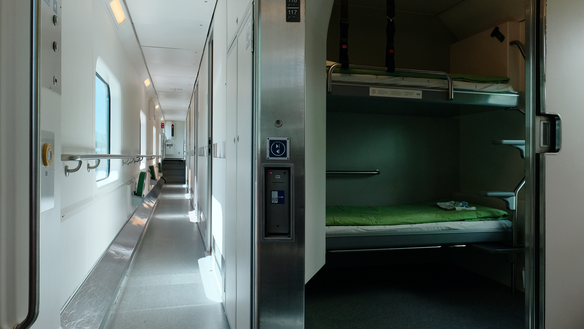 Night trains also have accessible sleeper cabins.