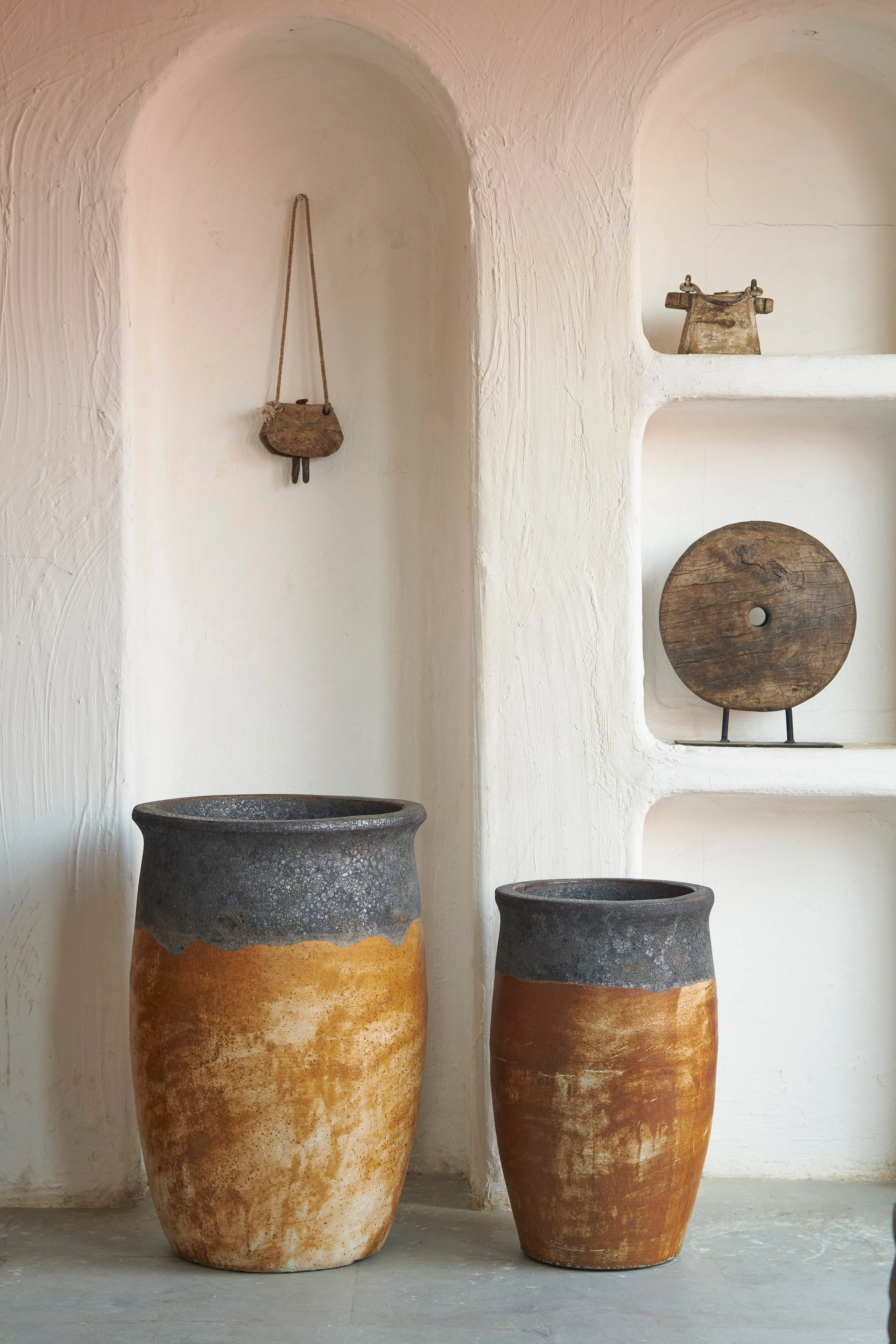 Gaia pottery story background texture